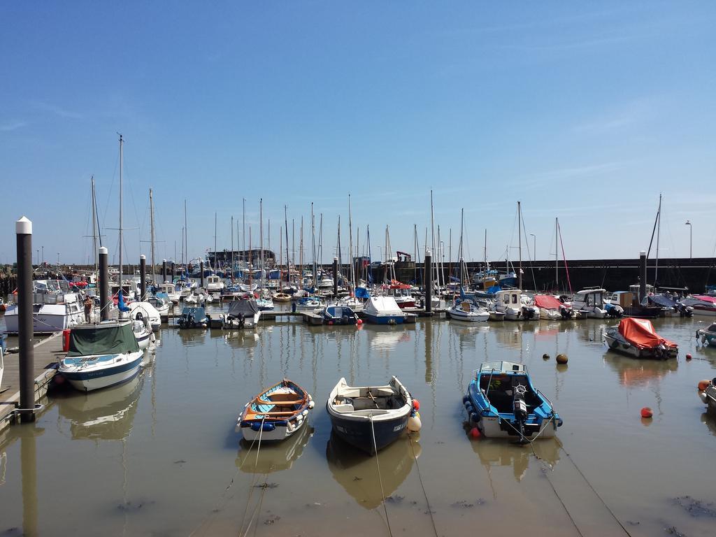 Lincoln House Bed and Breakfast Bridlington Esterno foto