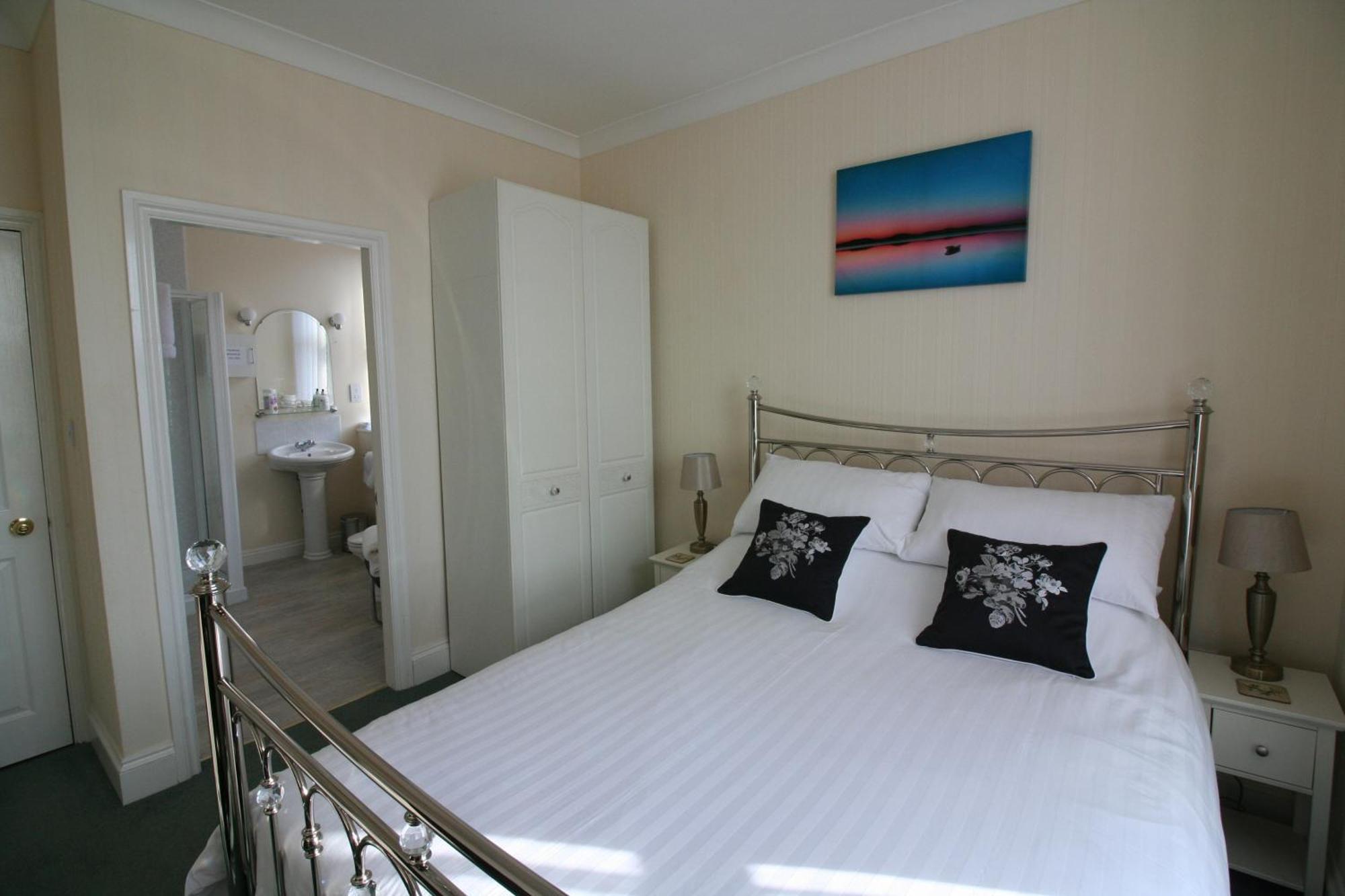 Lincoln House Bed and Breakfast Bridlington Esterno foto